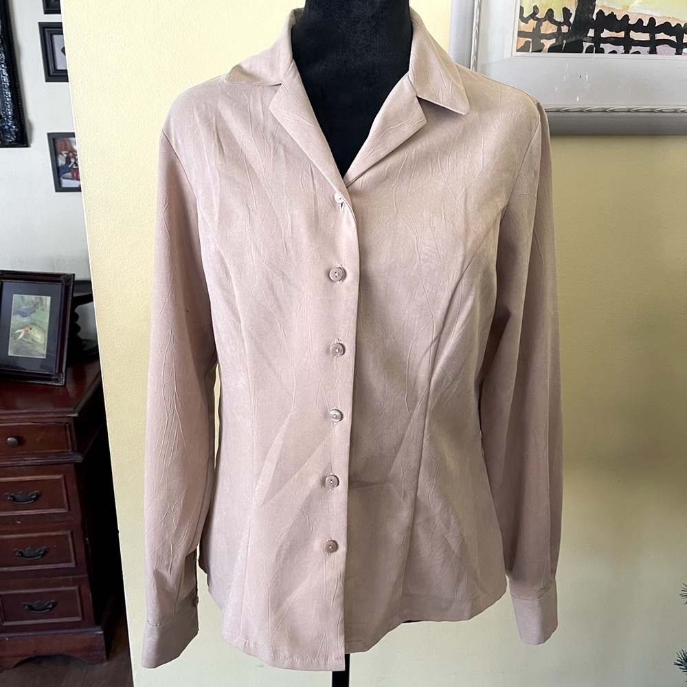 Laura Scott blouse size 8 in excellent condition from smoke free home